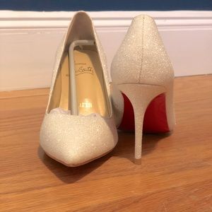 Designer inspired red bottom pumps
